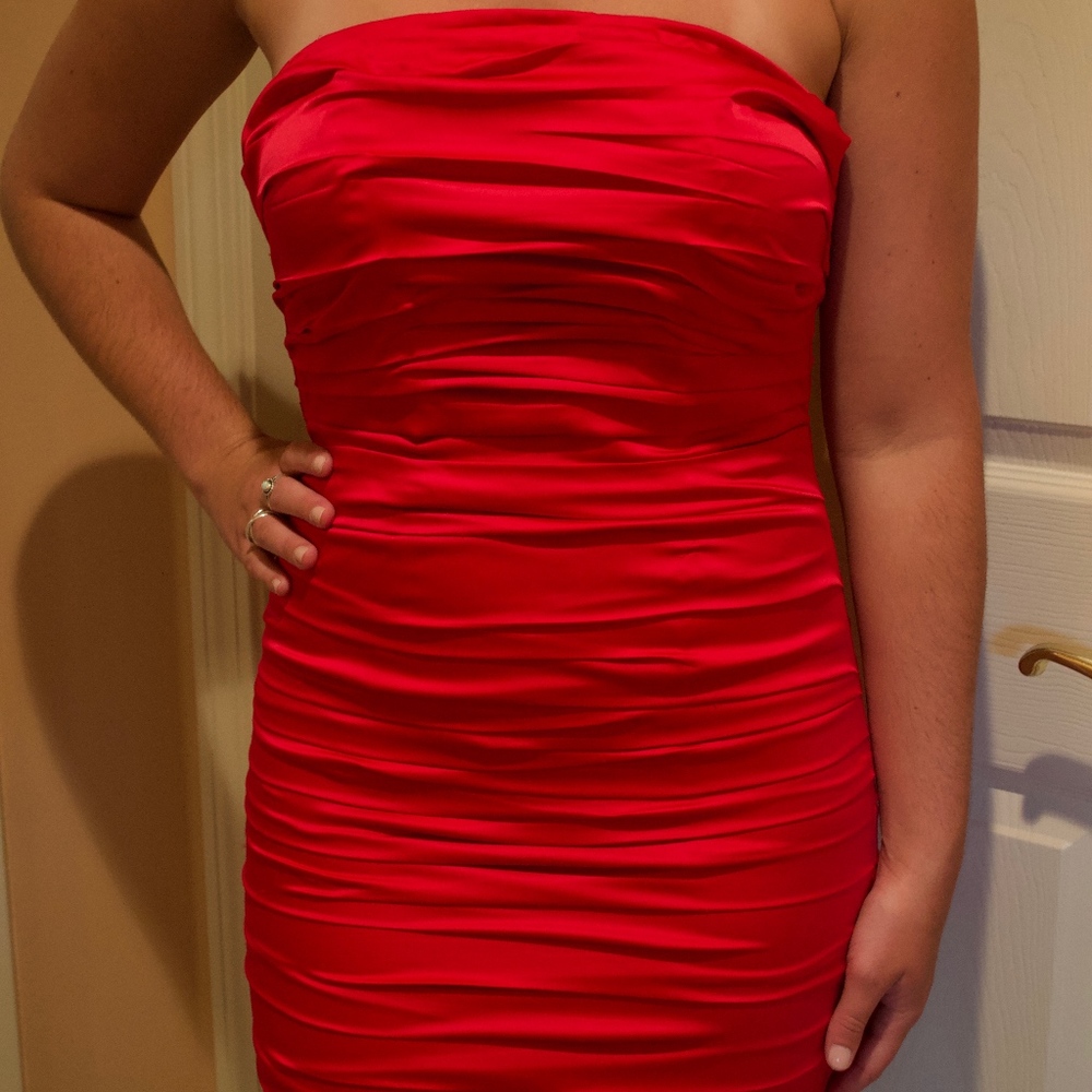 red strapless dress